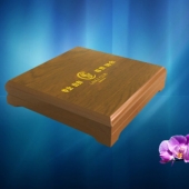 2013年11月：定制廣州藍(lán)獅定制投資金條、定制黃金金條