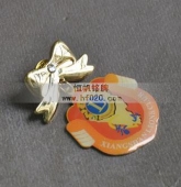 佩戴獎(jiǎng)?wù)?佩戴徽章,佩戴勛章,佩戴徽標(biāo)